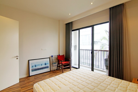 Beautiful 1 bedroom apartment for rent Hai Ba Trung, Hanoi