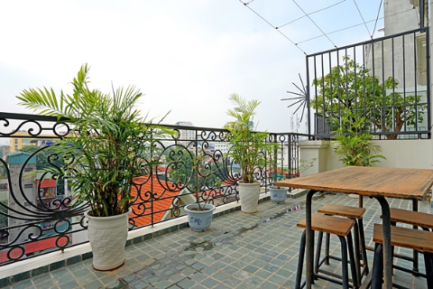 Amazing 1 bedroom apartment with big balcony for rent in Hai Ba Trung, Hanoi