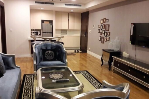 Elegant 1 bedroom apartment for rent in Hoang Thanh Tower, Hai Ba Trung District, Hanoi