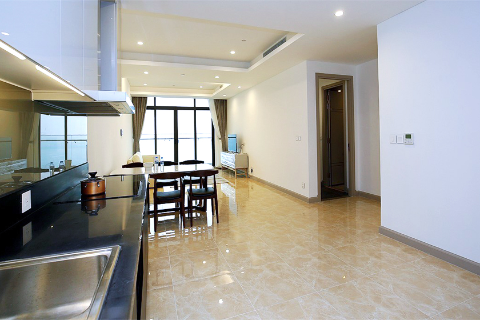 Spectacular 03 apartment with  Lake view for lease in Sun Grand City.