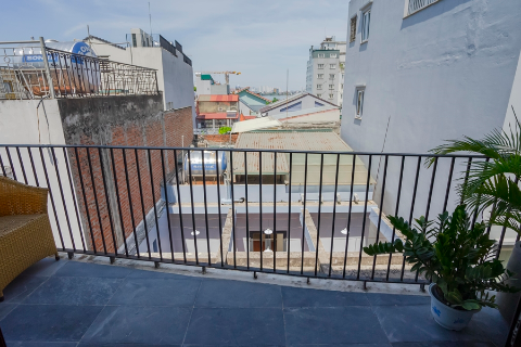Cozy 2 bedroom apartment for rent in Tay Ho, nearby Somerset West Point Hanoi