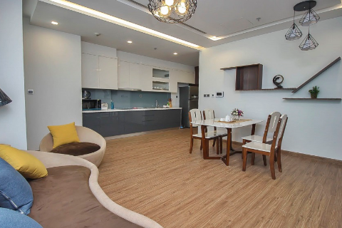 Bright  2 bedroom apartment for rent in Vinhomes Metropolis, Ba Dinh, Hanoi