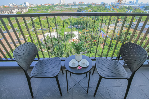 Beautiful and modern 2 bedroom apartment for rent on Trinh Cong Son street, Tay Ho