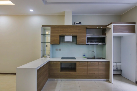 High floor 2 bedroom apartment for rent in Trang An Complex, Cau Giay