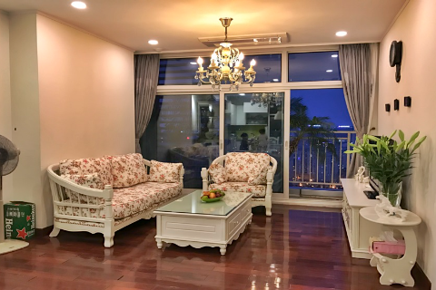 Lovely apartment with 3 bedrooms for rent in Keangnam Landmark, Cau Giay
