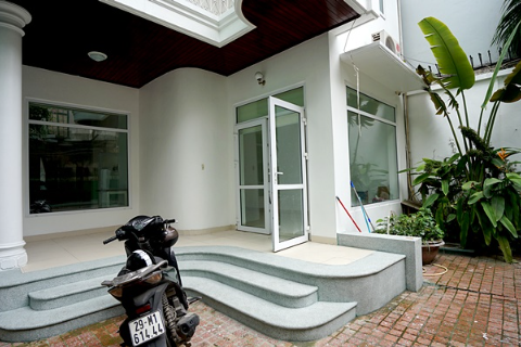 House for rent in Hoan Kiem Hanoi, 4 bedroom & Big Terrace