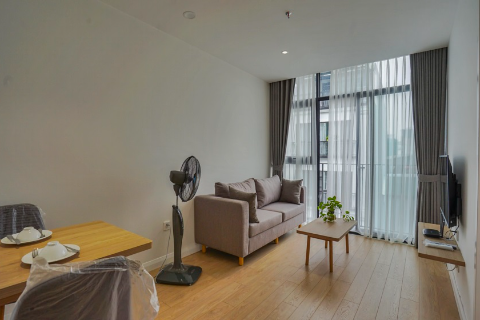 Bright 1 bedroom apartment for rent near Lotte, Ba Dinh