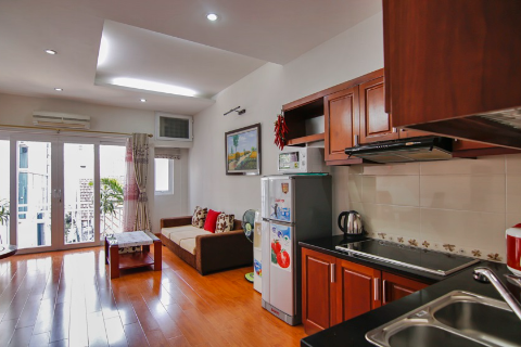 Beautiful 1 bedroom apartment for rent on Lieu Giai street, Ba Dinh district, Hanoi