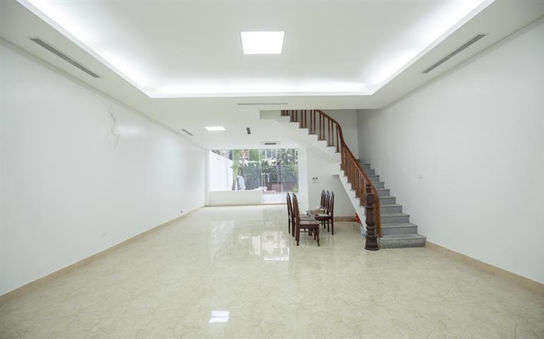 Brand new 5 bedroom house with garden and terrace for rent in Dang Thai Mai, Tay Ho