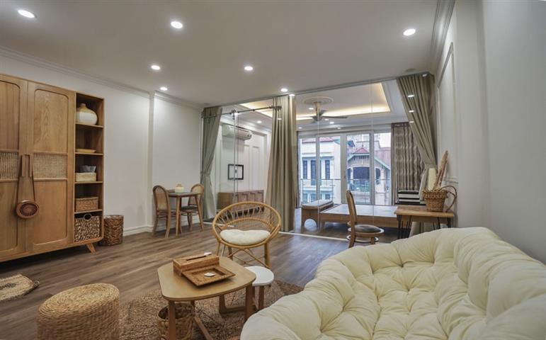 Brand new 1 bedroom apartment for rent in Linh Lang, near Lotte Center Hanoi