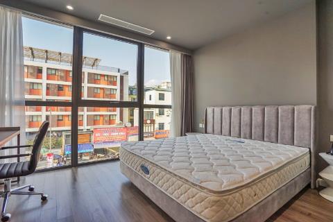 Lovely studio apartment for rent on Thuy Khue street, Ba Dinh district