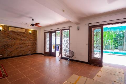 Spacious 4 bedroom villa with a swimming pool and garden view for rent in To Ngoc Van