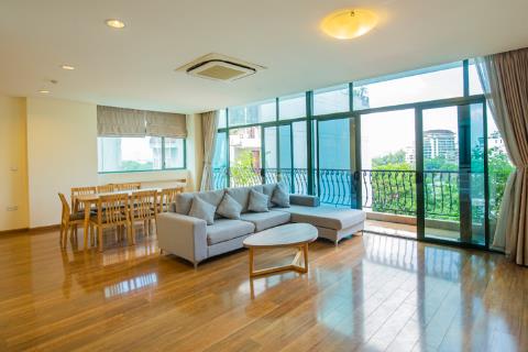 Charming and spacious 3 bedroom apartment for rent in Truc Bach, Hanoi