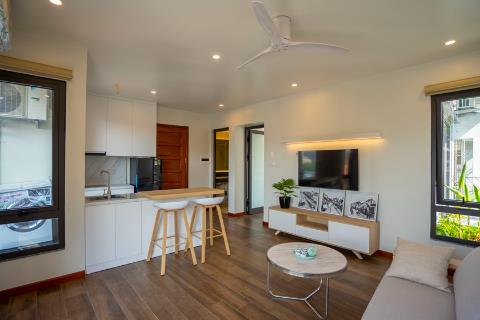 Brand new and bright 1 bedroom apartment for rent in Xuan Dieu, Tay Ho