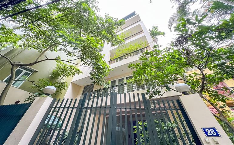 Swimming pool villa of 4 bedrooms with garden for rent on Quang Khanh street, Tay Ho, Hanoi