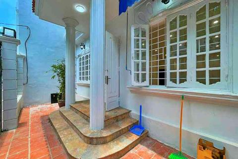 Bright and spacious unfurnished house for rent on To Ngoc Van, Tay Ho, Hanoi