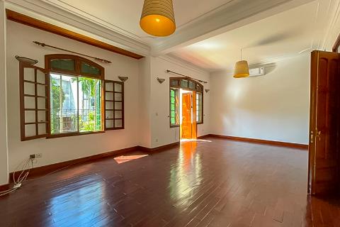 4 bedroom villa with a swimming pool and big garden for rent in Tay Ho, Hanoi