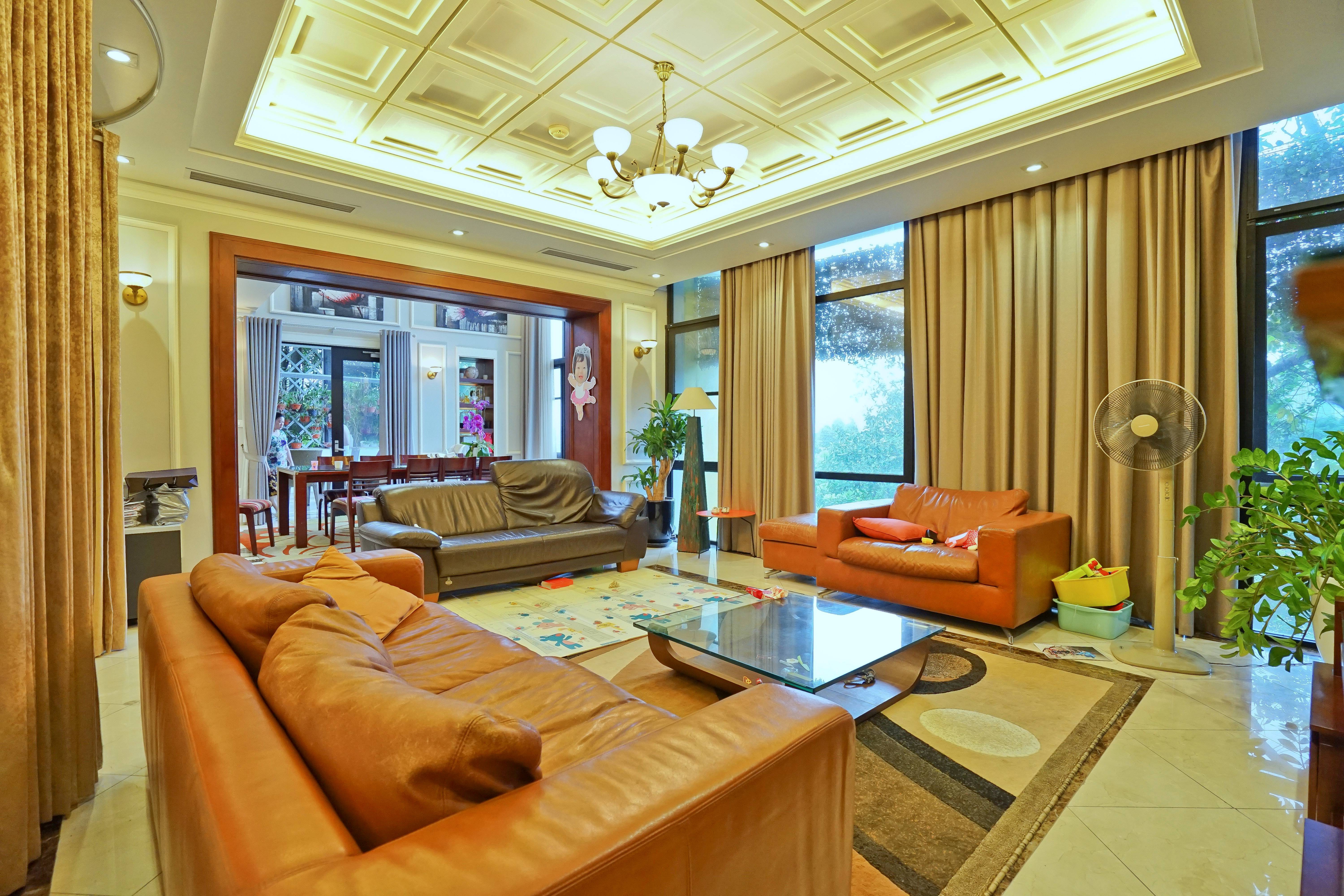 Stunning and modern style with 7 bedroom villa for rent now in center ...