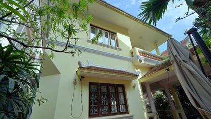 Peaceful with big yard 4 bedroom house for rent at Tu Hoa, Tay Ho