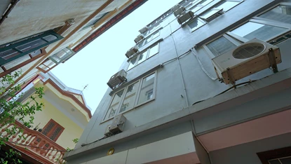 Fully furnished and cozy house for rent on Au Co, Tay Ho