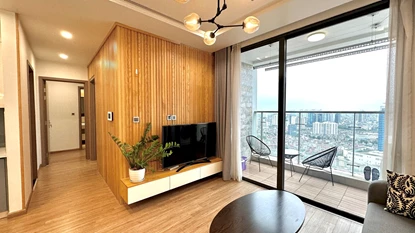 Modern 02-Bedroom Apartment for Rent in Vinhomes Metropolis, Ba Dinh