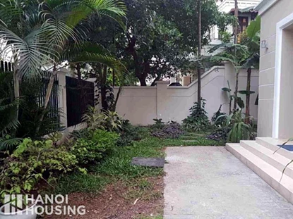 Big Garden and well maintained 5 bedroom villa for lease at C7 Block, Ciputra, Tay Ho