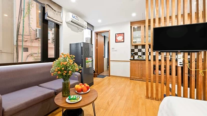 Lovely Apartment for rent in Linh Lang, Ba Dinh