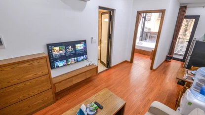 Cozy 1 bedroom apartment for rent in Linh Lang str, Ba Dinh