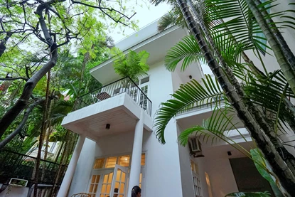 Cozy 3-bedroom house with yard for rent on Tu Hoa Str, Tay Ho Area