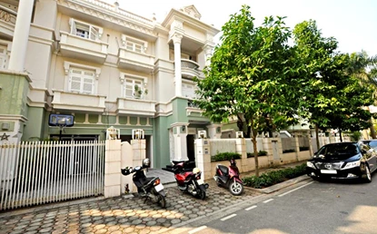 Peaceful and bright 5 bedroom villa for rent at T1 Block, Ciputra, Tay Ho