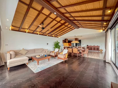 Spacious lake view 3 bedroom apartment for rent in Quang Khanh, Tay Ho