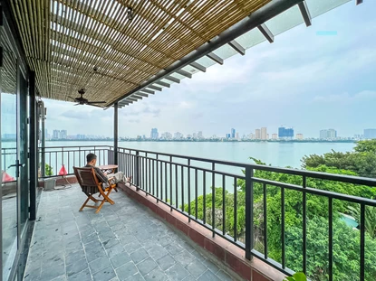 Duplex 4 bedroom apartment to rent on the West Lake in Tay Ho