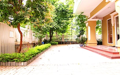 Charming villa with wooden floor 5 bedroom for rent at T3 Block, Ciputra, Tay Ho
