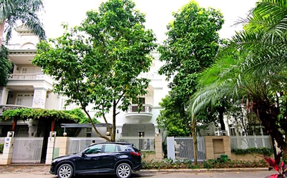 New and gardern villa for rent with 5 bedroom in Ciputra, Tay Ho