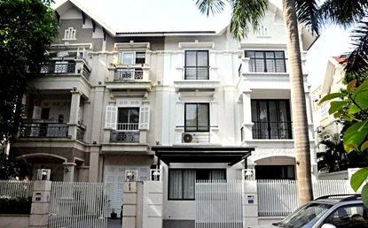 Modern style with nice decoration semi furnished 5 bedroom villa for lease at T3 Block, Ciputra, Tay Ho