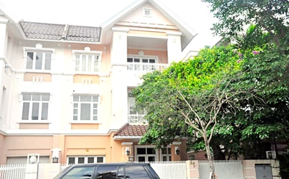Elegant 4-bedroom villa in Ciputra, Tay Ho