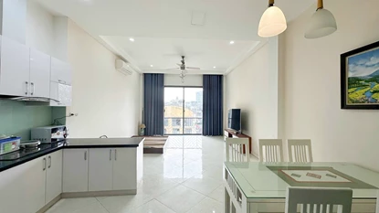 Pretty and quiet 1 bedroom apartment for rent in Doi Can, Ba Dinh