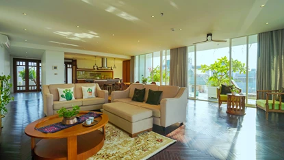 Beautiful & spacious 4 bedroom apartment for rent in To Ngoc Van, Tay Ho