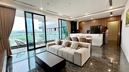 Moder style and 3 bedroom apartment for rent now in Ciputra, Tay Ho