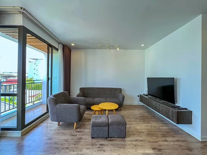 Bright with wooden floor 1 bedroom apartment for rent in To Ngoc Van, Tay Ho