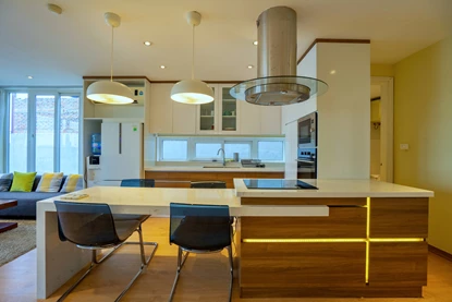 Lovely 2 bedroom apartment for rent in center of Tay Ho, To Ngoc Van st