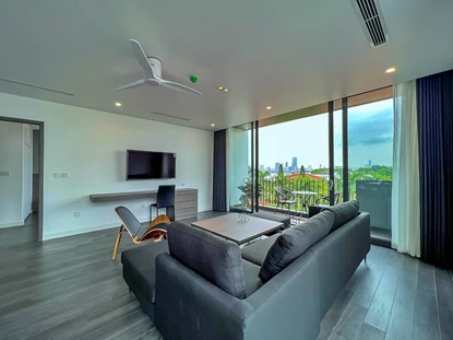 Brand new and elegant 3 bedroom apartment for rent in Xuan Dieu, Tay Ho