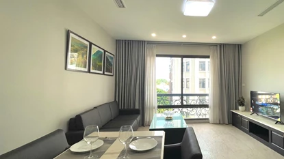 1 bedroom serviced apartment for rent on Nguyen Van Huyen street, Hanoi 