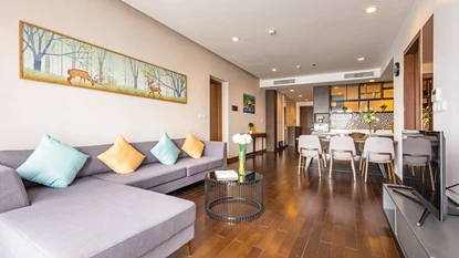 Elegant and serviced 3-bedroom apartment on Nui Truc St., Ba Dinh