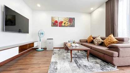 Bright 2-Bedroom Apartment for Rent in Kim Ma Thuong, Ba Dinh