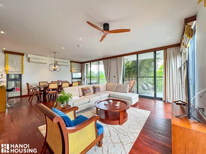 Lake view 3 bedroom apartment with a spacious balcony for rent on Quang Khanh street