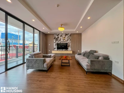 Modern 3 bedroom apartment for rent in Trinh Cong Son, Tay Ho, near the lake