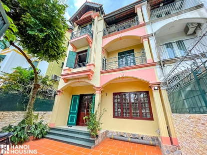 Charming 4 bedroom villa a courtyard and nice view in Xom Chua, Tay Ho