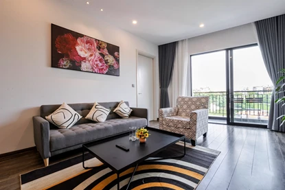 Modern 3-Bedroom Apartment with a Lake View for Rent on Tu Hoa St.