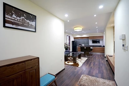 02 bedroom apartment for rent in Hai Ba Trung, Hanoi